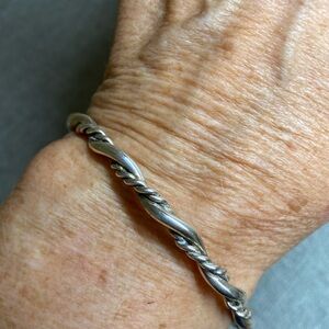 Silver Tone Twisted Rope Bangle Bracelet | Slip On | Vintage Style | 8-8.25”